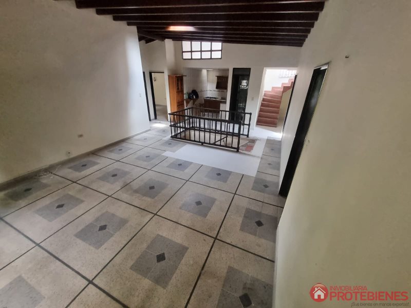 Casa en Arriendo en Laureles