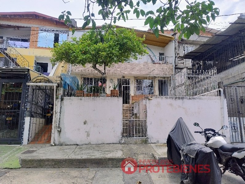 Casa en Venta en Robledo Aures No 1